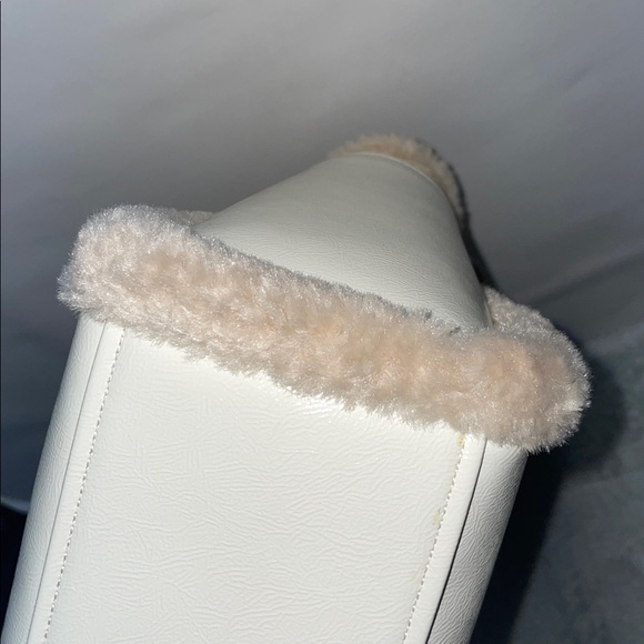 New Kate Spade ‘Jett’ Faux Shearling Small Tote - Picture 7 of 16